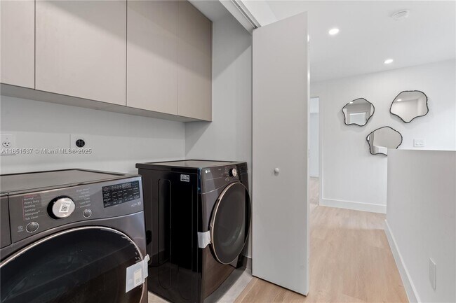 Foto del edificio - 1571 NW 94th Way