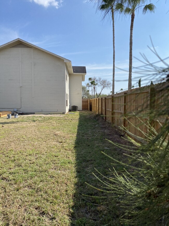 Building Photo - 2717 Quail Run St