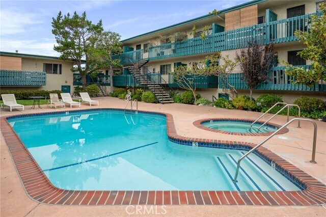Primary Photo - 26015 Narbonne Ave