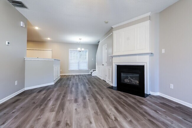 Building Photo - 2794 Regent Walk Dr