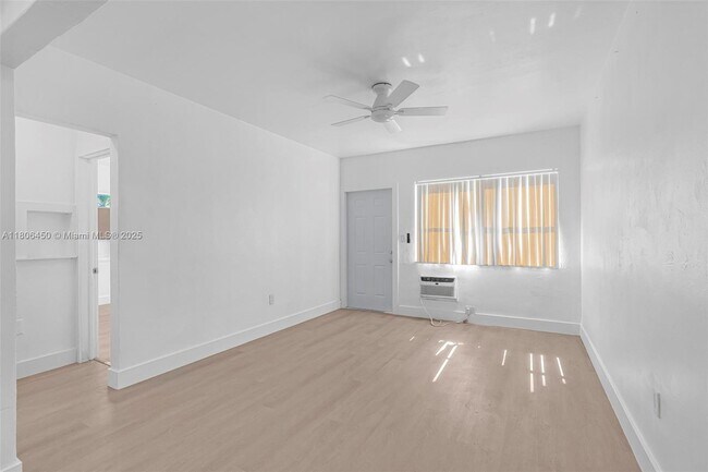 Foto del edificio - 1315 NE 146th St