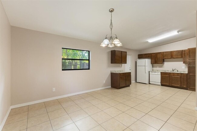 Building Photo - 212 Homewood Dr
