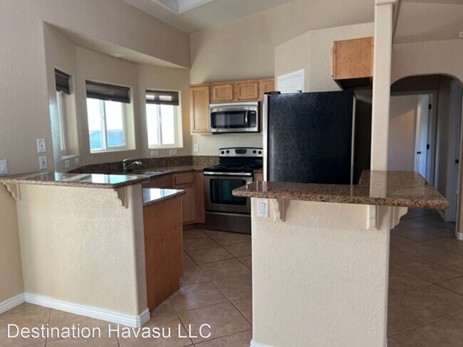Building Photo - 3 br, 2 bath House - 3240 Medicine Bow Drive