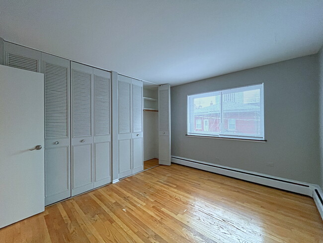 Foto del edificio - 742 W Buena Ave