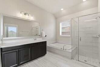 Building Photo - 3410 Shockley Ln