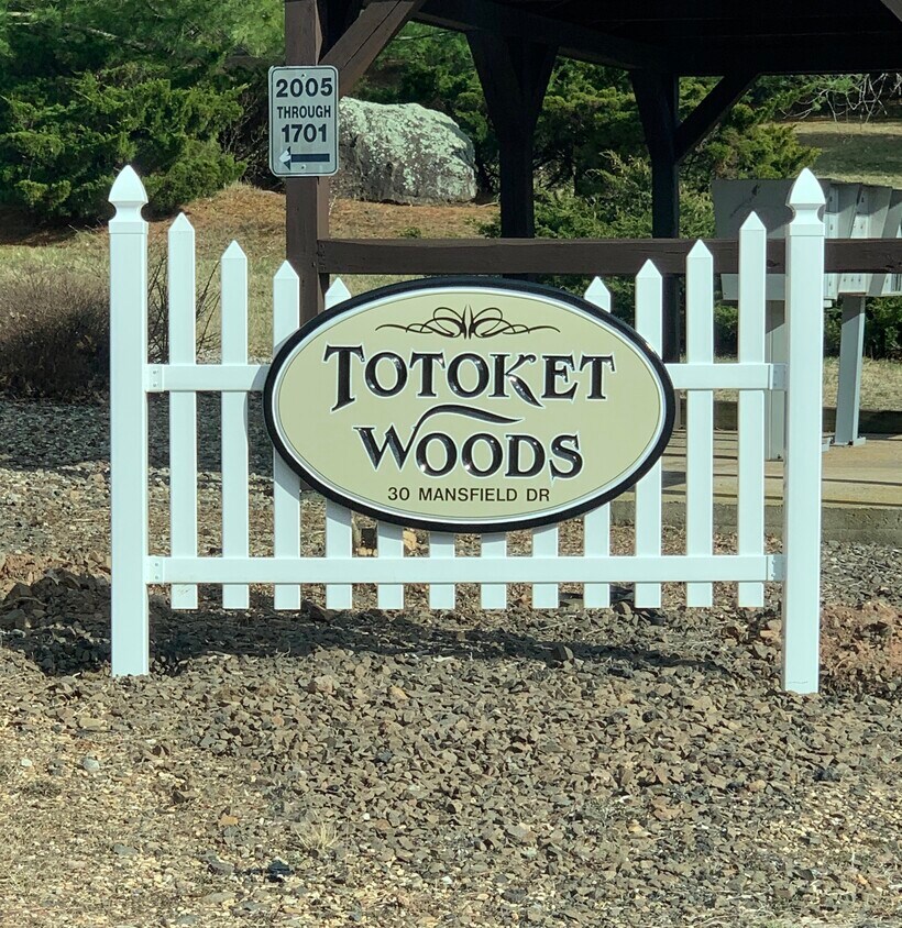 30 Mansfield Dr Unit 2003, Northford, CT 06472 Condo for Rent in