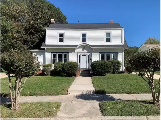 Building Photo - 306 Beech St