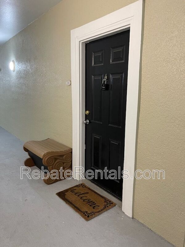 Building Photo - 8290 Gate Pkwy W