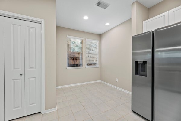 Building Photo - 33 Stone Creek Pl