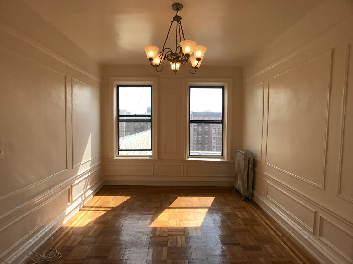 Primary Photo - 609 W 186th St