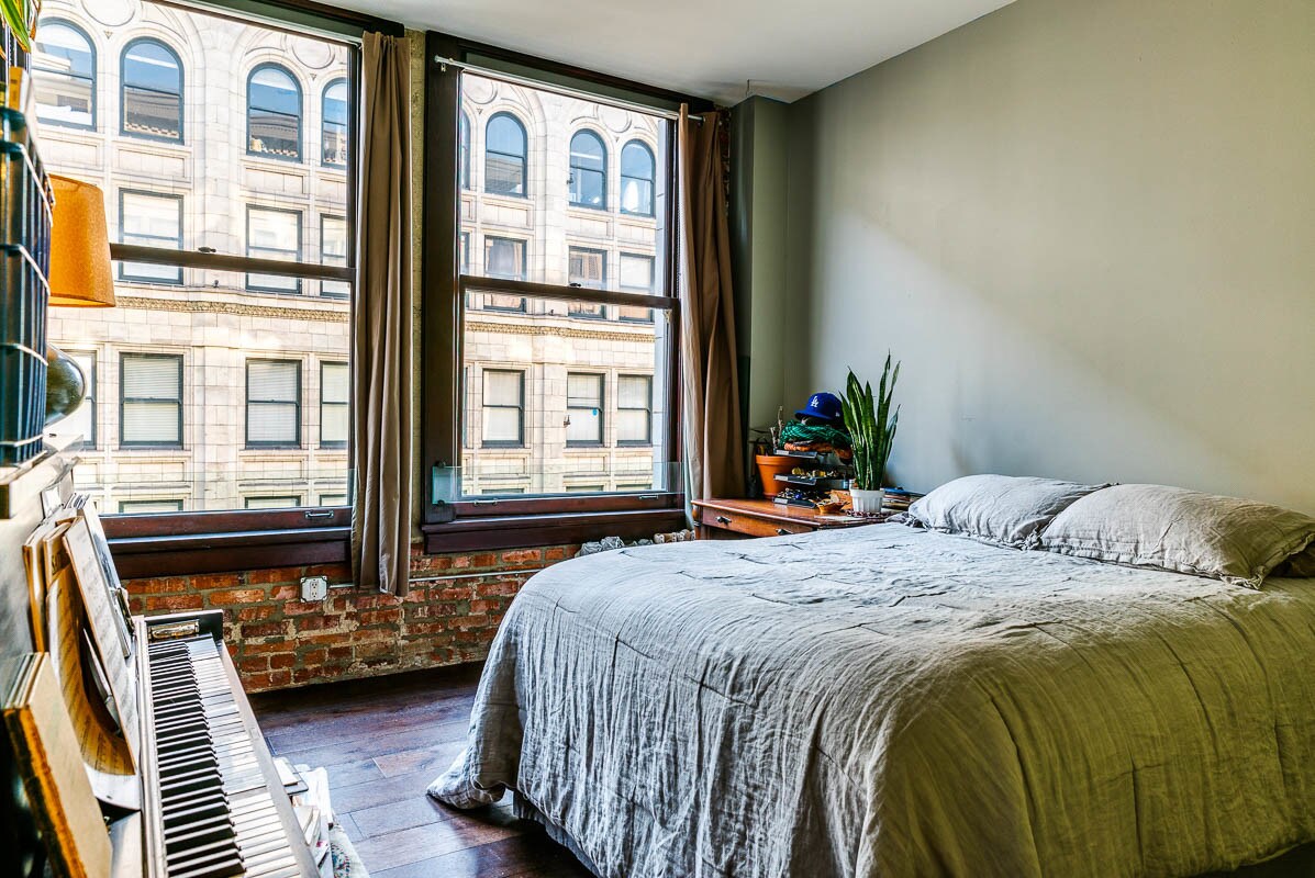 Foto principal - 460 S Spring St