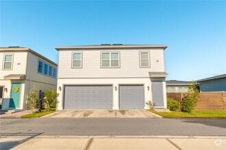 Building Photo - 13961 Myerson Ave