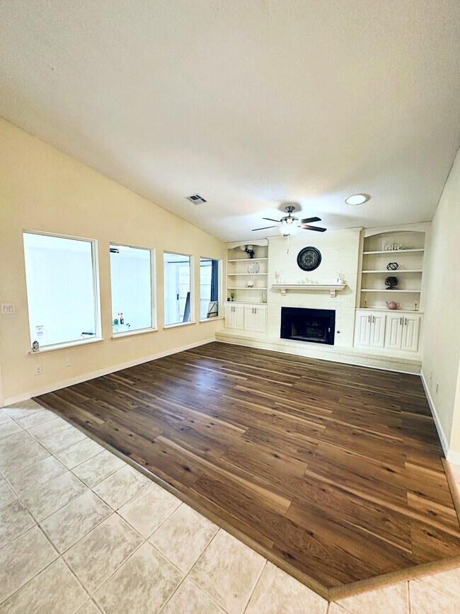 Foto del edificio - 617 NW 140th St