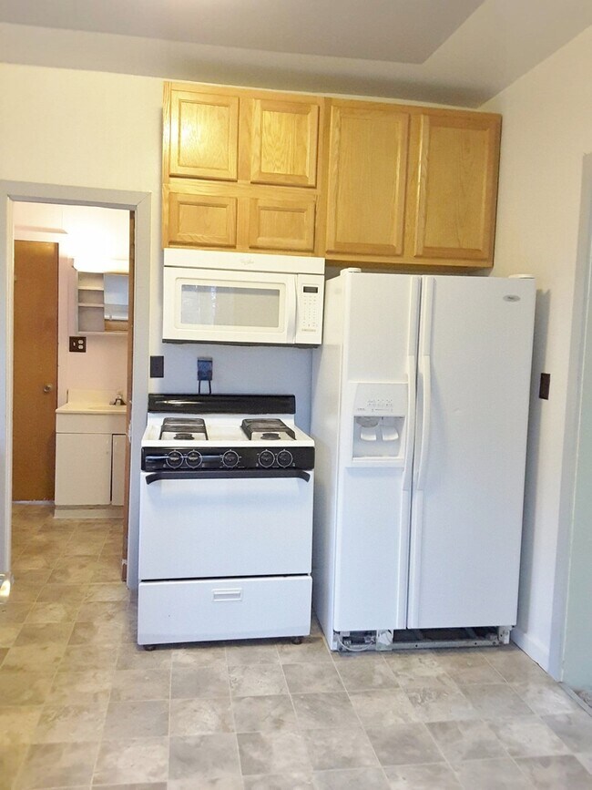 Foto del edificio - 4 Bedroom Single Family Home in Goshen