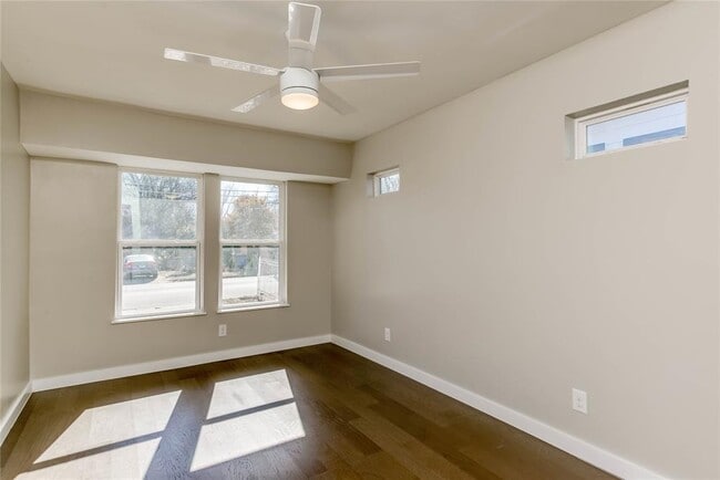 Building Photo - 4702 Bandera Rd