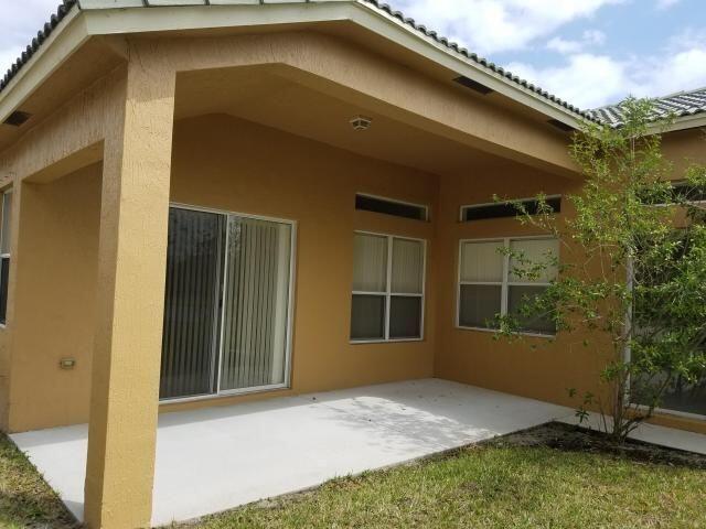 Building Photo - 8624 Palisades Lakes Dr