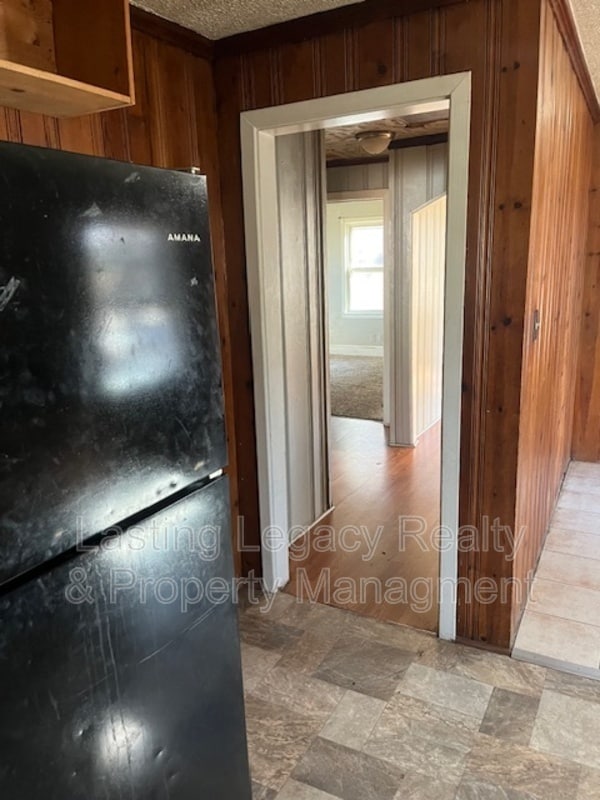 Building Photo - 225 Terrace Ave