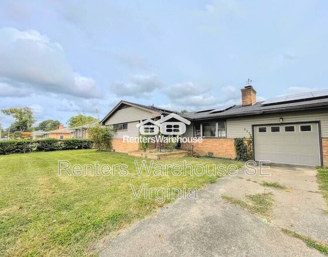 Building Photo - 800 Catalina Dr