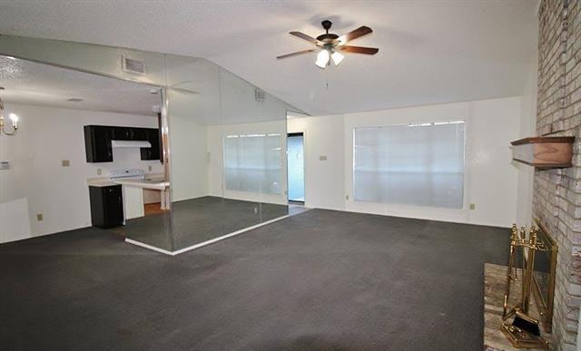 Foto del edificio - 1019 Cedar Run Dr