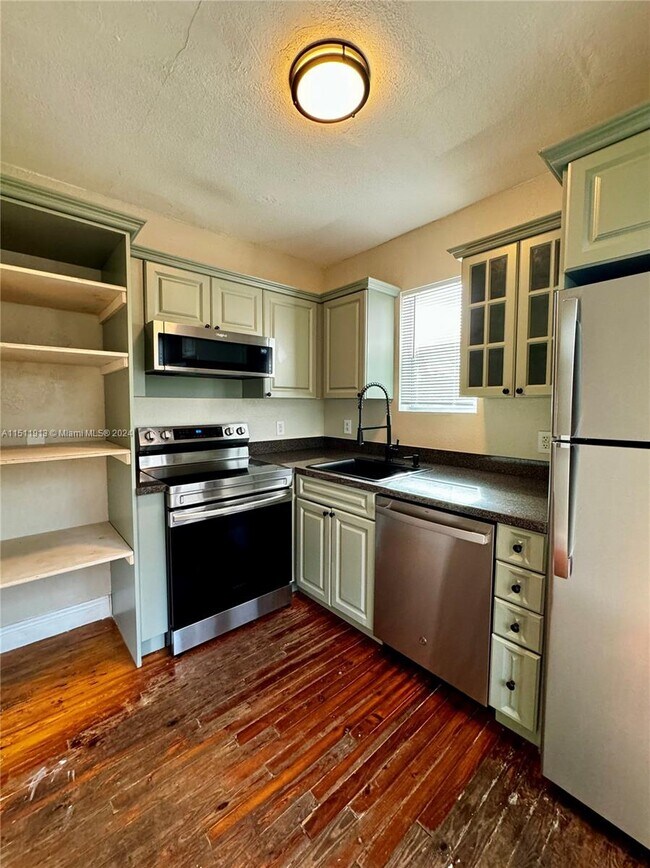 Foto del edificio - 2614 SW 19th Ter