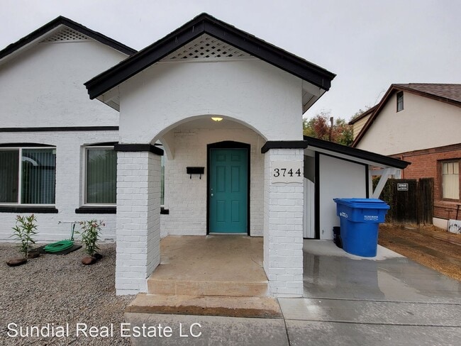 Building Photo - 2 br, 1 bath House - 3744 N 12th St