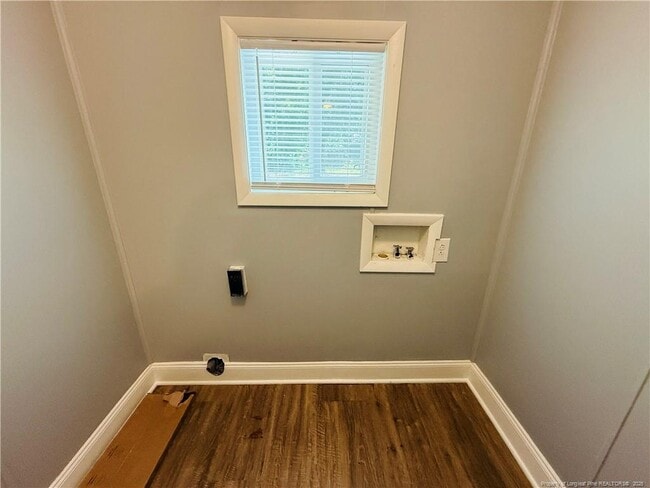 Building Photo - 1083 Revere St