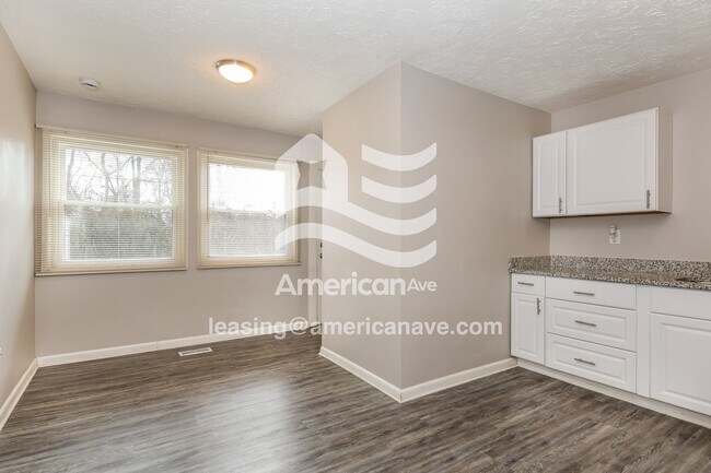 Building Photo - 3912 Lori Sue Ave