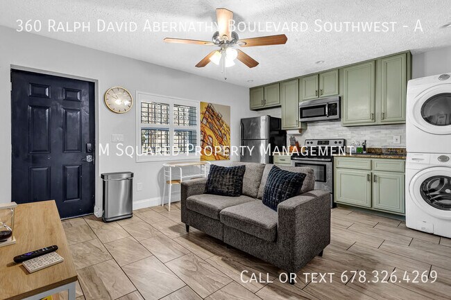 Foto del edificio - 360 Ralph David Abernathy Blvd SW