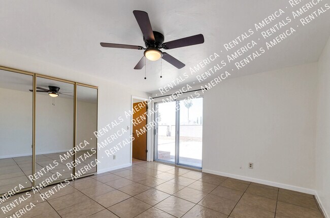 Foto del edificio - 9521 E 30th St