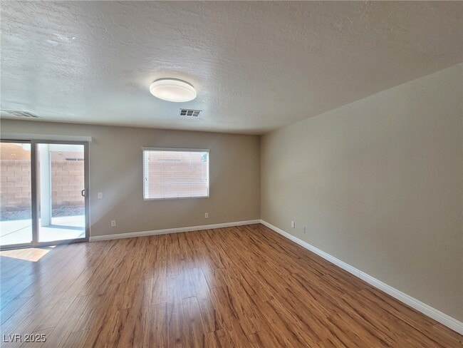 Building Photo - 8987 W Agate Ave