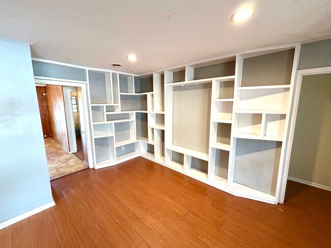 Foto del edificio - AVAILABLE NOW! 3 Bedroom / 2 Bath Home Nea...