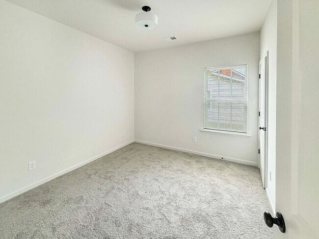 Foto del edificio - 3754 Glenwood Dr