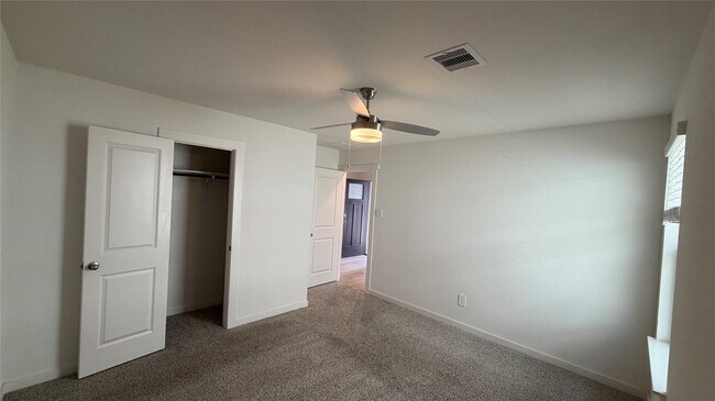 Building Photo - 3927 Wickley Prk Wy