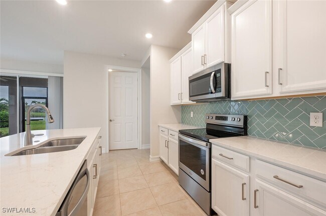 Building Photo - 16533 Seagate Pl