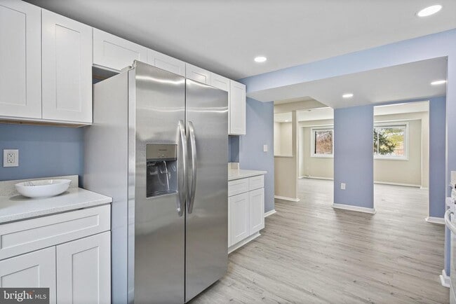 Foto del edificio - 9411 Merryrest Rd