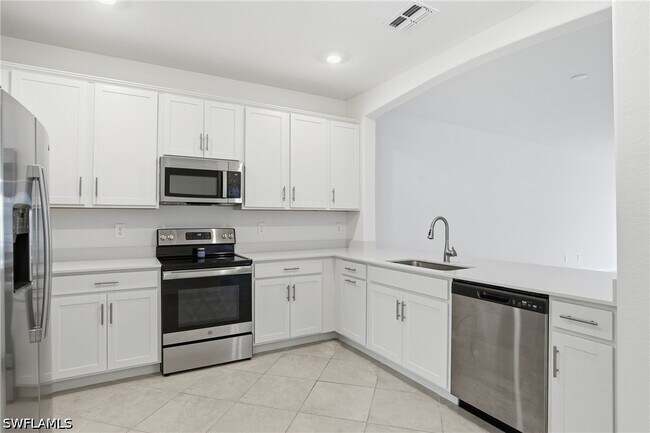 Foto del edificio - 2215 Dragonfruit Wy