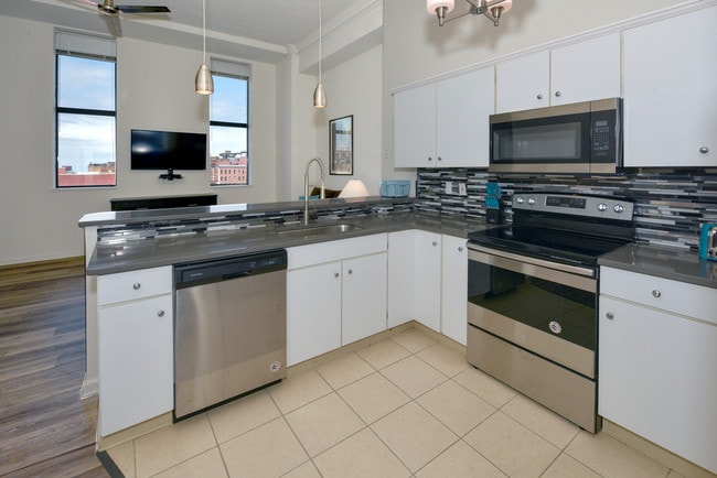 Building Photo - Perry Payne Apartments