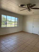 Building Photo - 1000 Rancho Rd
