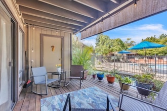 Building Photo - 2474 Larkspur Ln