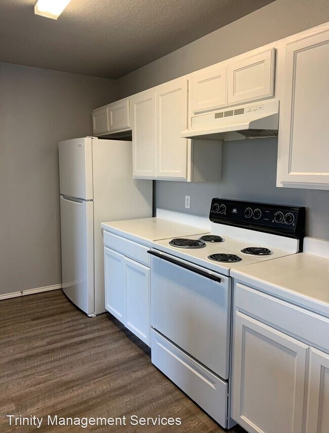 Building Photo - 3 br, 2 bath House - 755 Olive Branch