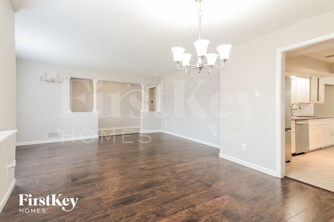 Foto del edificio - 3413 Valley View Ln