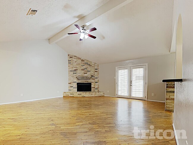 Foto del edificio - 20419 Bishops Gate Ln