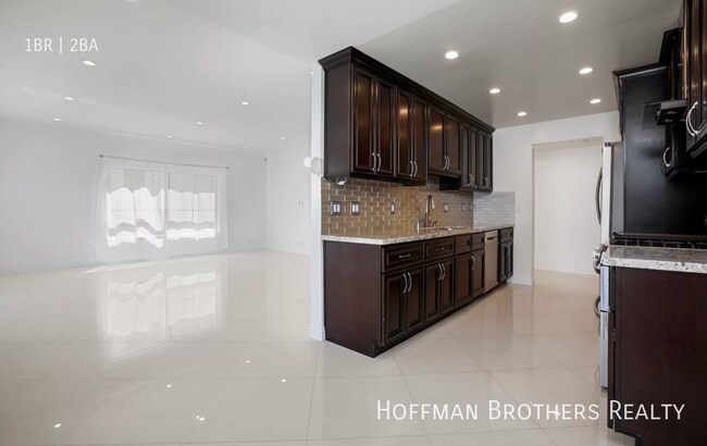 Building Photo - 9165 Alcott St Los Angeles, CA 90035