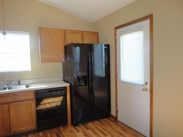 Building Photo - 535 Virginia St