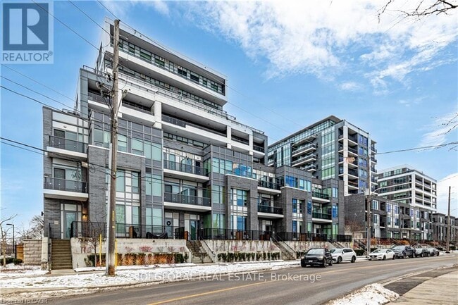 Building Photo - 73 Arthur St S