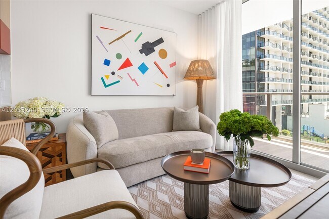 Foto del edificio - 90 NE 32nd St