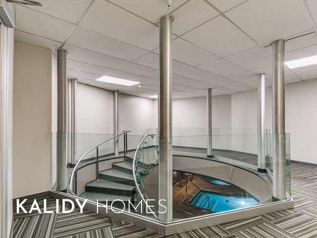 Building Photo - 5900 Mosteller Dr