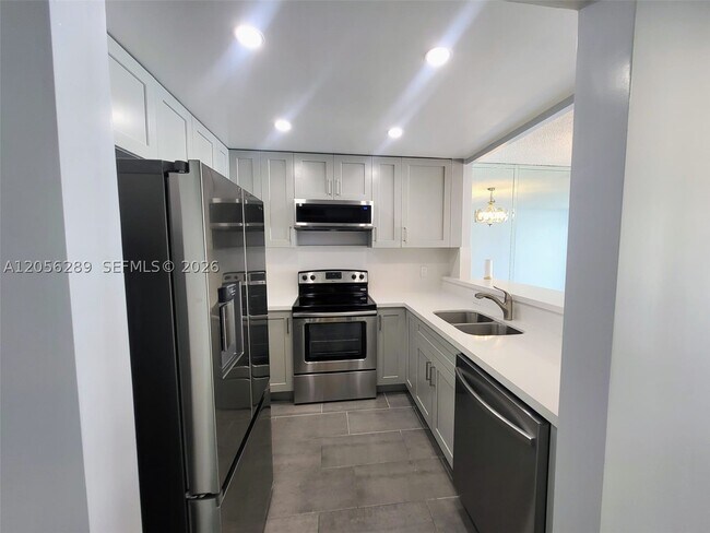 Foto del edificio - 601 Three Islands Boulevard