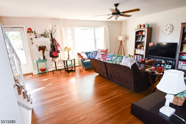 Foto del edificio - 7 Ashwood Ct