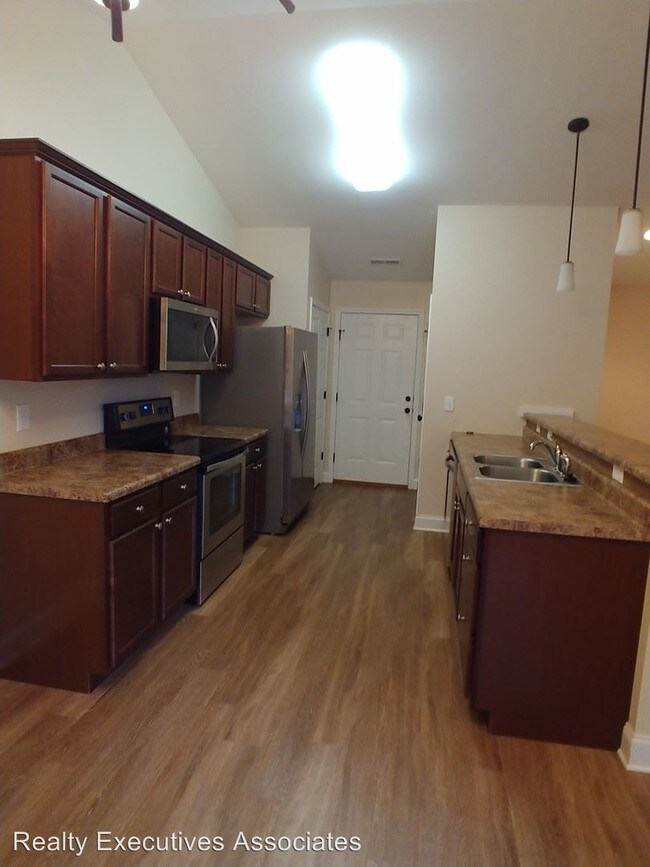 Foto del edificio - 2 br, 2 bath House - 331 Franklin Meadows Way